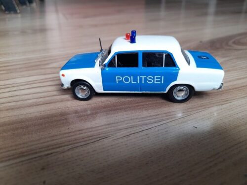 VAZ LADA 1200 Eesti politsei 1/43