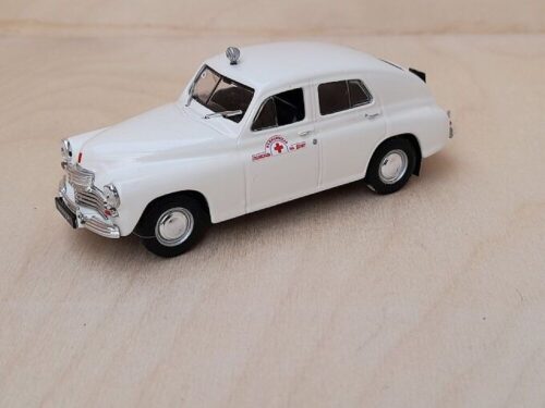 GAZ M 20 Pobeda Med.abi 1/43