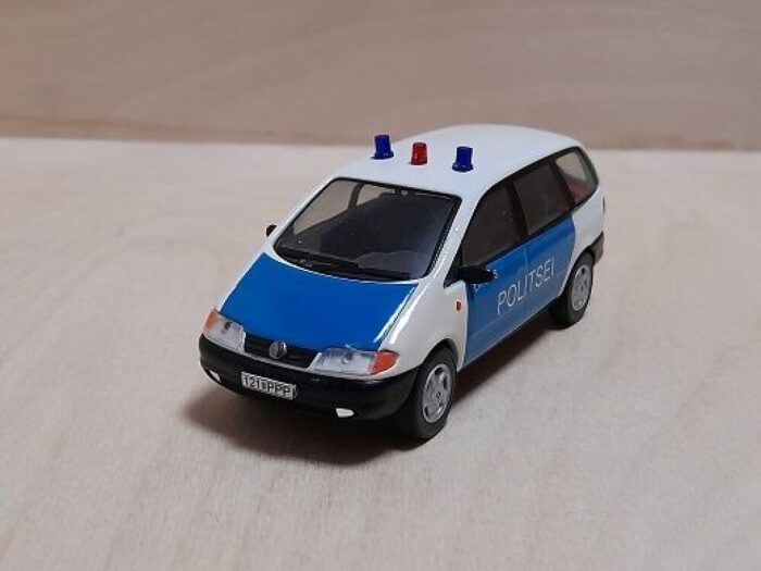 EESTI POLITSEI VW SHARAN 1/43 Pärnu prefektuur - Image 3