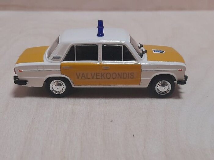 LADA VAZ  2106 Eesti Valvekoondis 1/43 - Image 2