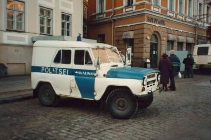Eesti Politsei UAZ 469 Tallinn Vanalinna,1992a  1/43 - Image 6