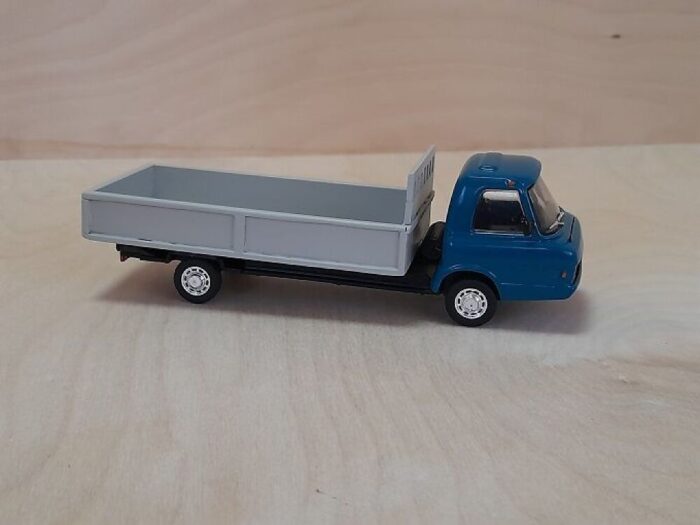 ZIL - 3207 kastiga  1/43 - Image 2