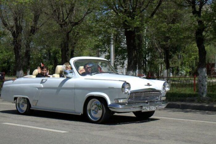Volga gaz 21  Cabrio 1/43 Sinine - Image 2