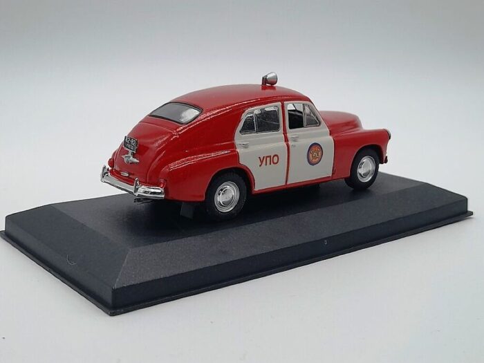 Gaz 20 Pobeda Tuletõrje  1/43 - Image 4
