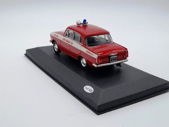 Moskvich-408-412 Tuletõrje operatiivauto 1/43 - Image 3