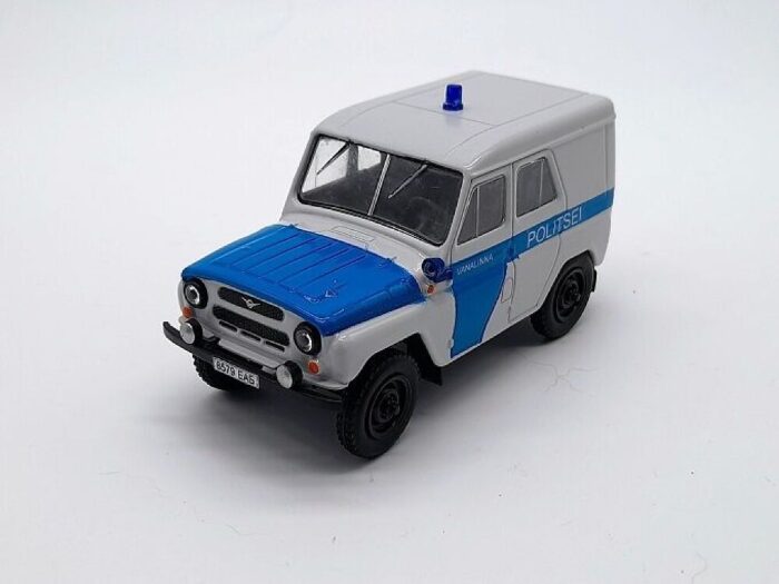 Eesti Politsei UAZ 469 Tallinn Vanalinna,1992a  1/43 - Image 2