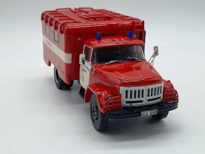 ZIL 130 Tuletõrje . Endine Narva TÜ (010NAD) 1/43 - Image 2