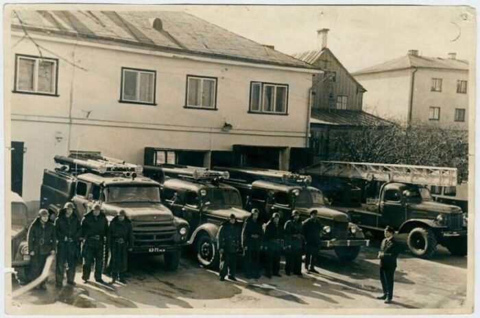 Kunagine Tartu Tuletõrje redel . ZIL 157 1/43 - Image 7