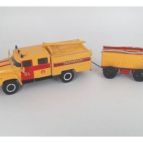 ZIL 130 Kahekabiiniga Tallinngaas  1/43