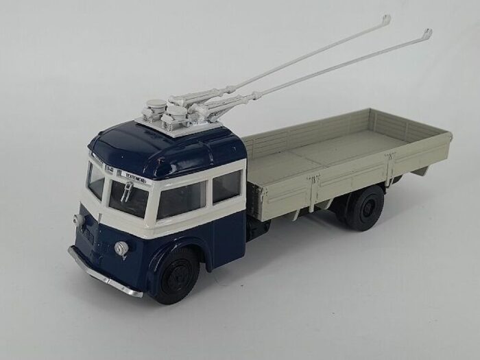 Kaubaveo trollibuss YaTB  1/43