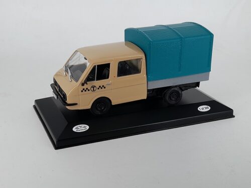 RAF/LATVIJA 3311 1/43