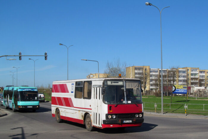 IKARUS 260 TEHNILINE ABI / LEEDU / 1/43 - Image 4