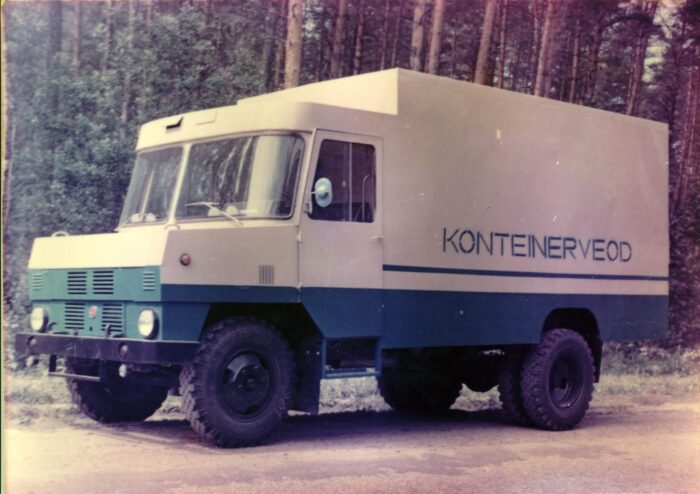 ТА-3760-01 konteinerveo furgoonauto - Image 6