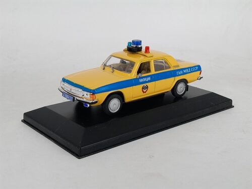 GAZ 3102 MIILITS   1/43