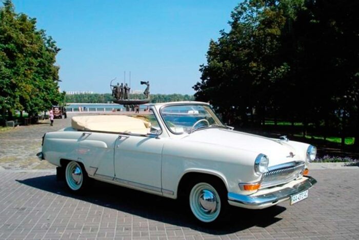Volga gaz 21 Cabrio 1/43 Roosa - Image 4