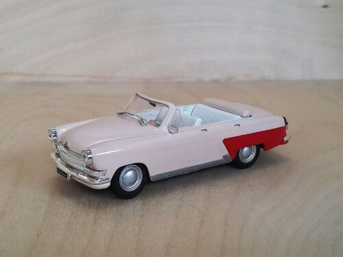 Volga gaz 21 Cabrio 1/43 Roosa
