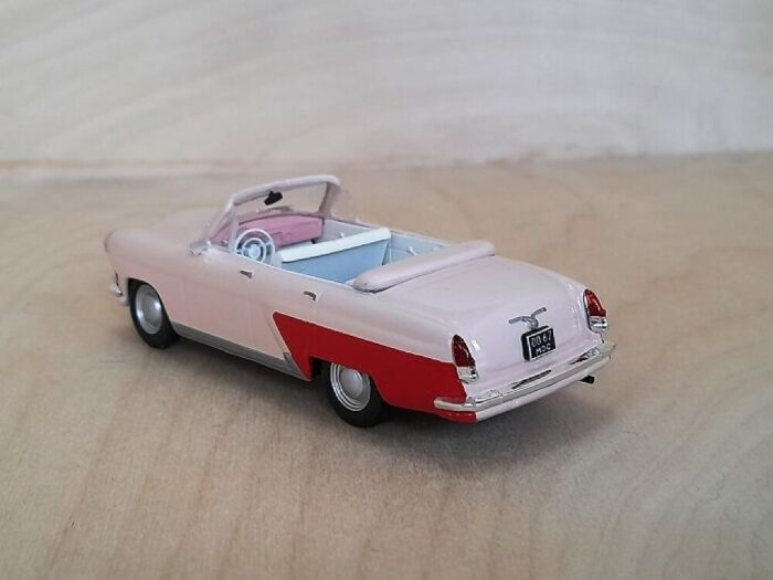 Volga gaz 21 Cabrio 1/43 Roosa - Image 2