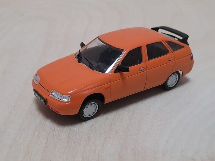 LADA VAZ 112  1/43 - Image 9