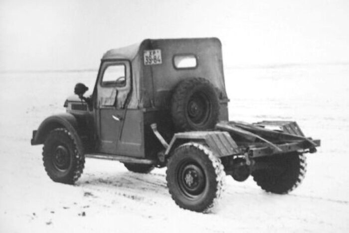Veoauto. UAZ 456 1/43 - Image 7