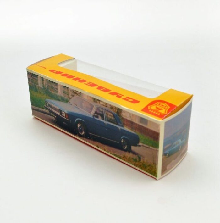 Волга ГАЗ 3102 Коробка Репро 1/43 — изображение 2
