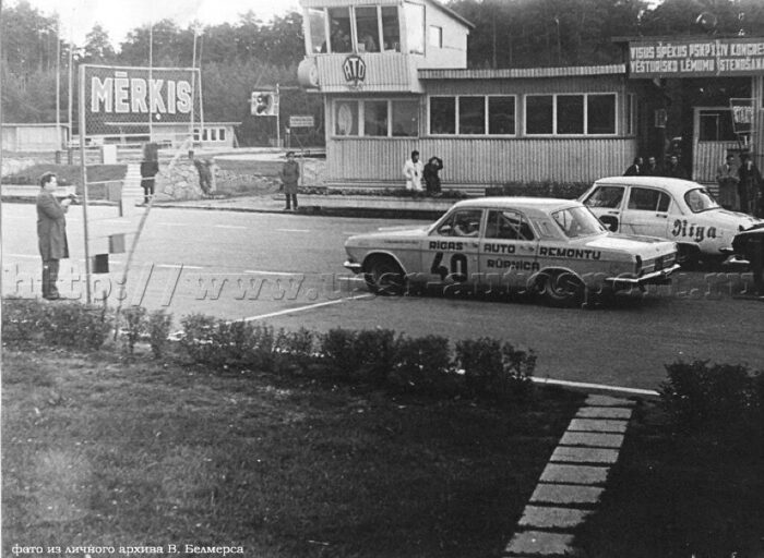 Гоночный автомобиль ГАЗ 21 № 42. Чемпионат СССР 1972 г. 1/43 — изображение 7