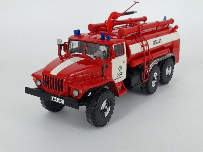 Урал 5557 Oisu Пожарная машина Эстония 1/43