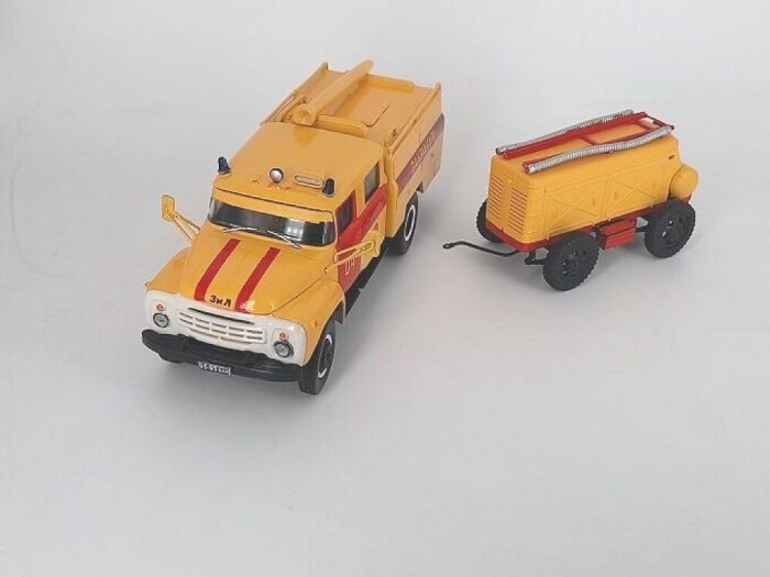 ЗИЛ 130 Tallinngaas двойная кабина Эстония 1/43 — изображение 2