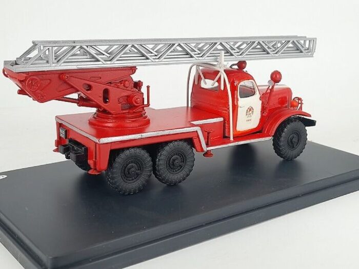 Former Tartu Fire Department ladder ZIL 157 1/43 - Image 3