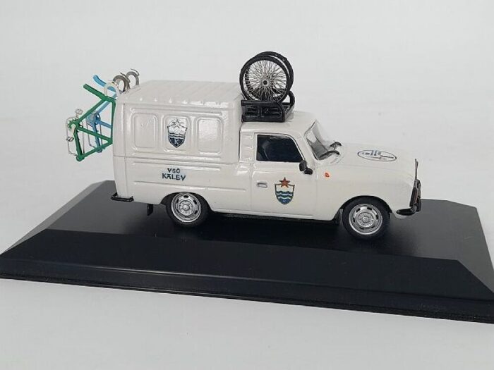 Москвич ИЖ 2715 Велоклуб Kalev Эстония 1/43 — изображение 4
