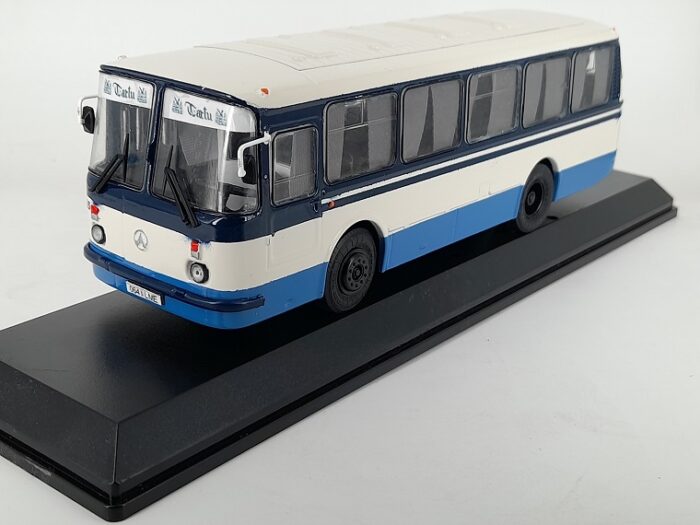 ЛАЗ 695 Тартуские сельские линии 1/43 — изображение 3