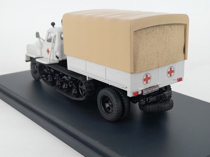 Ambulance BVSM-80 / Fast off-road vehicle model 1980 1/43 - Image 4