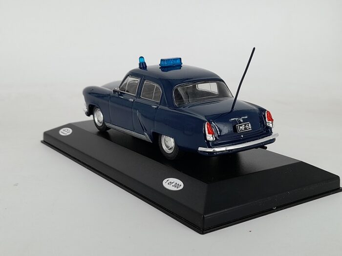 ГАЗ 21 Волга ФИНСКАЯ полиция 1/43 — изображение 2