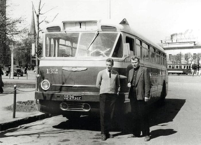 Икарус 66 1959  1/43 — изображение 4