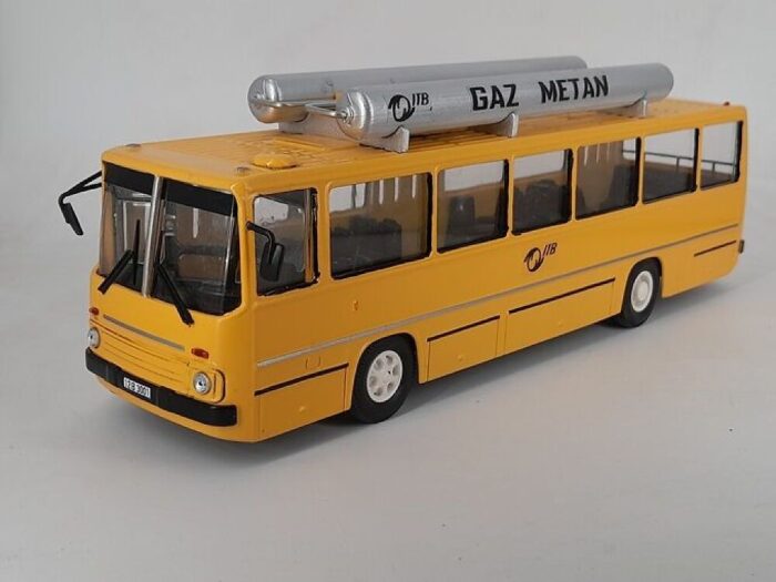 Икарус 2123 ГАЗ МЕТАН Румыния 1/43 — изображение 2
