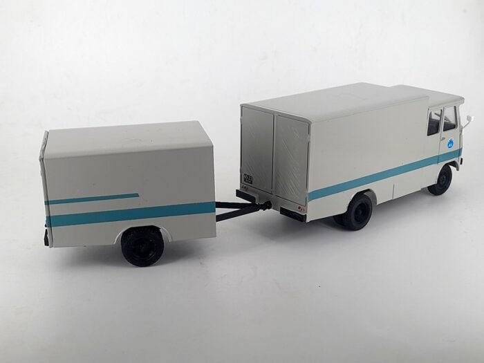 TA 943 series TA-943H VAN 1/43 - Image 3