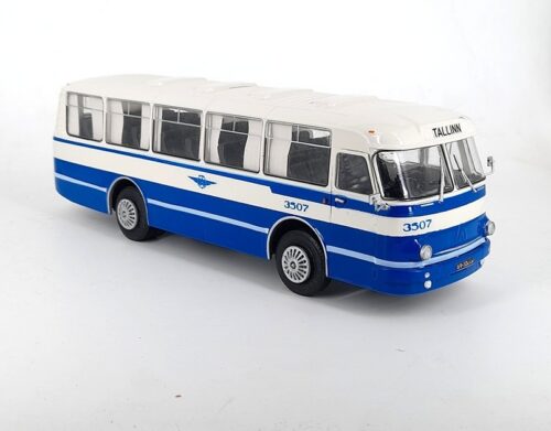 LAZ-697M Turist