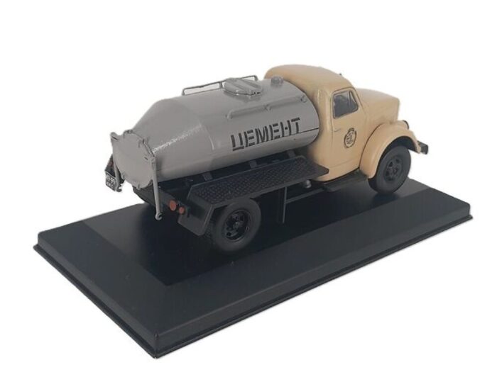 ГАЗ 51 Цементовоз 1/43 — изображение 3