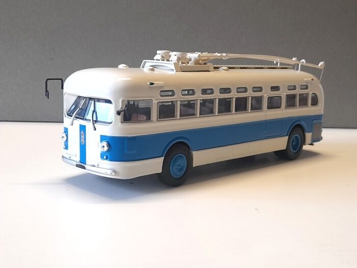 ZIS 154 bussil põhinev trollibuss . Rumeenia Bukarest 1960a.