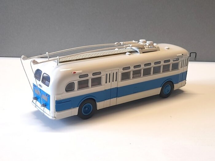 ZIS 154 bussil põhinev trollibuss . Rumeenia Bukarest 1960a. - Image 2