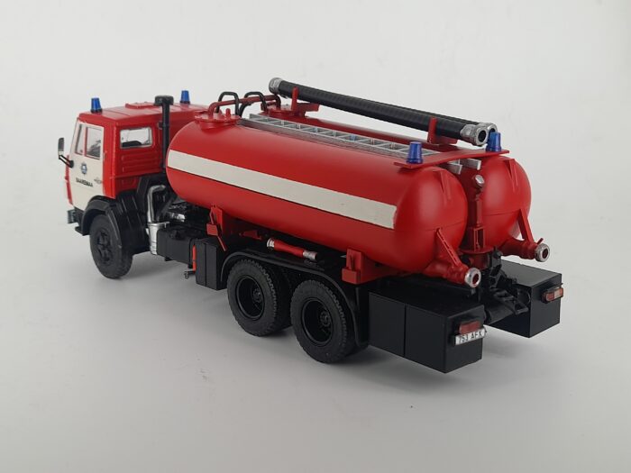 KamAZ-53213 (KO-505A) (1987) Hüdra - 11000L Orissare Saaremaa 1/43 - Image 2